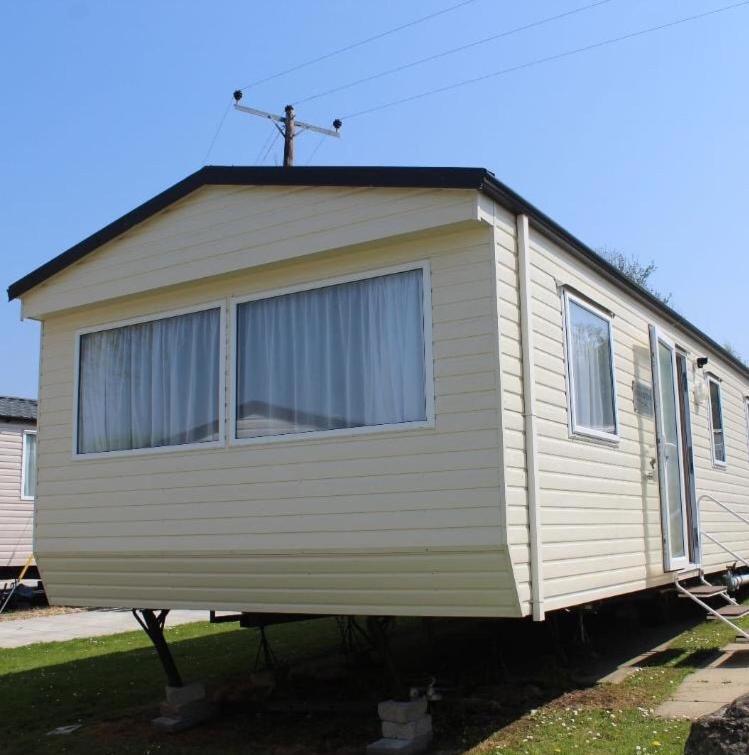 3 Bed Holiday Home พูล ภายนอก รูปภาพ